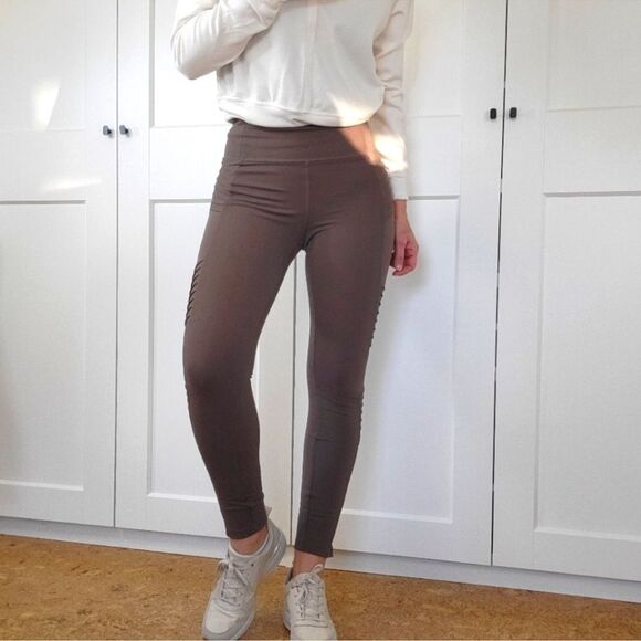 Athleta High Rise Delancy Moto Tight Legging Coffee House Size S #598323 - Picture 5 of 10